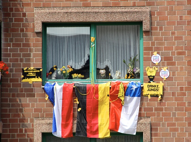 餐饮以及零 餐饮以及零